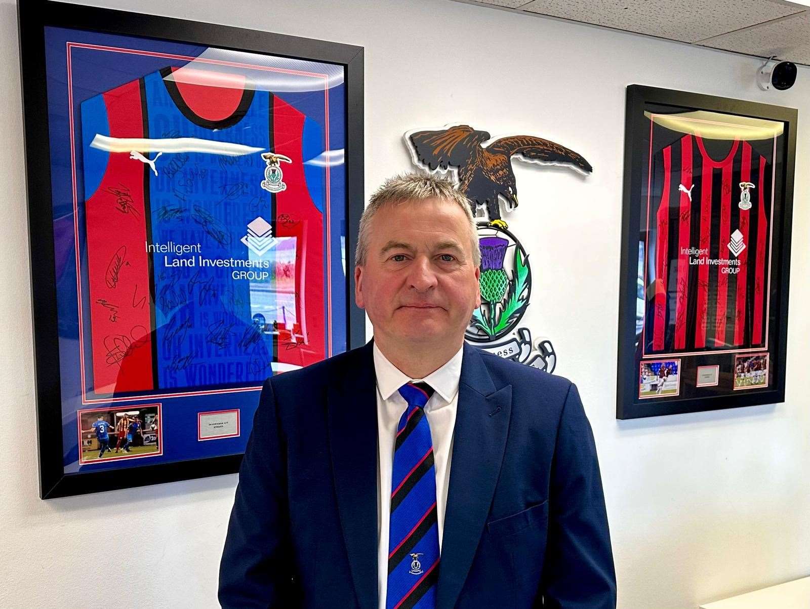 Former Clachnacuddin chairman Alex Chisholm has joined Inverness Caley Thistle.