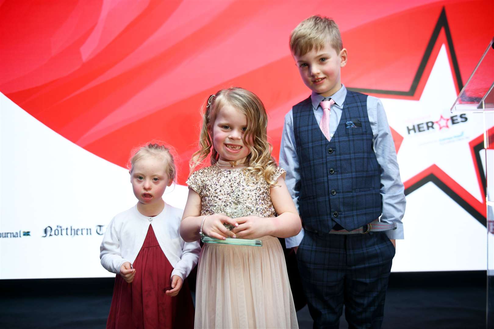 Gracie Andrew won the Brave Child award presented by Katrina Ashbolt of Macleod & MacCallum. Picture: James Mackenzie.