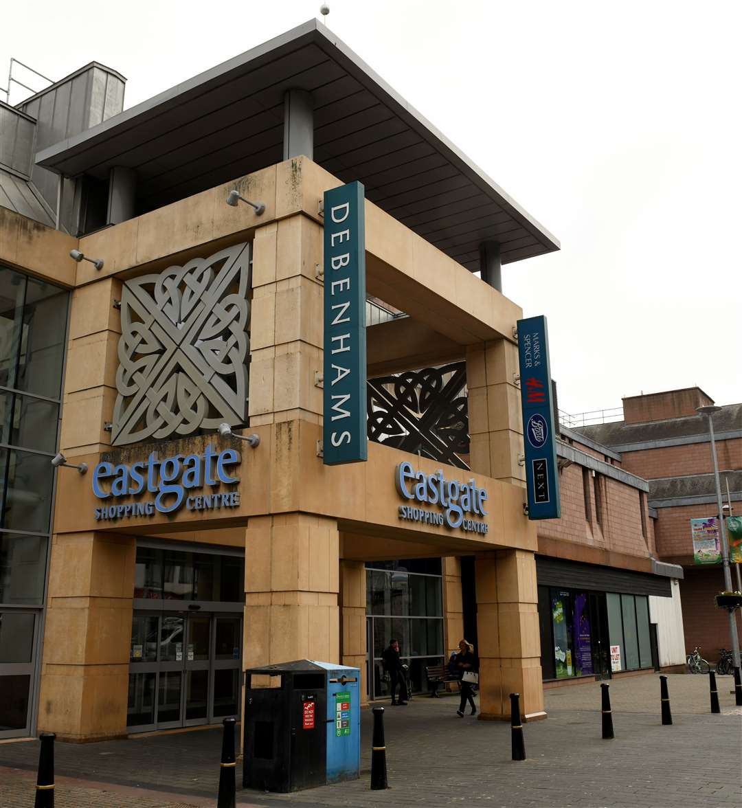 The Eastgate Shopping Centre's Eastgate entrance, with Unit 4 pictured immediately to its right. Picture: James Mackenzie.